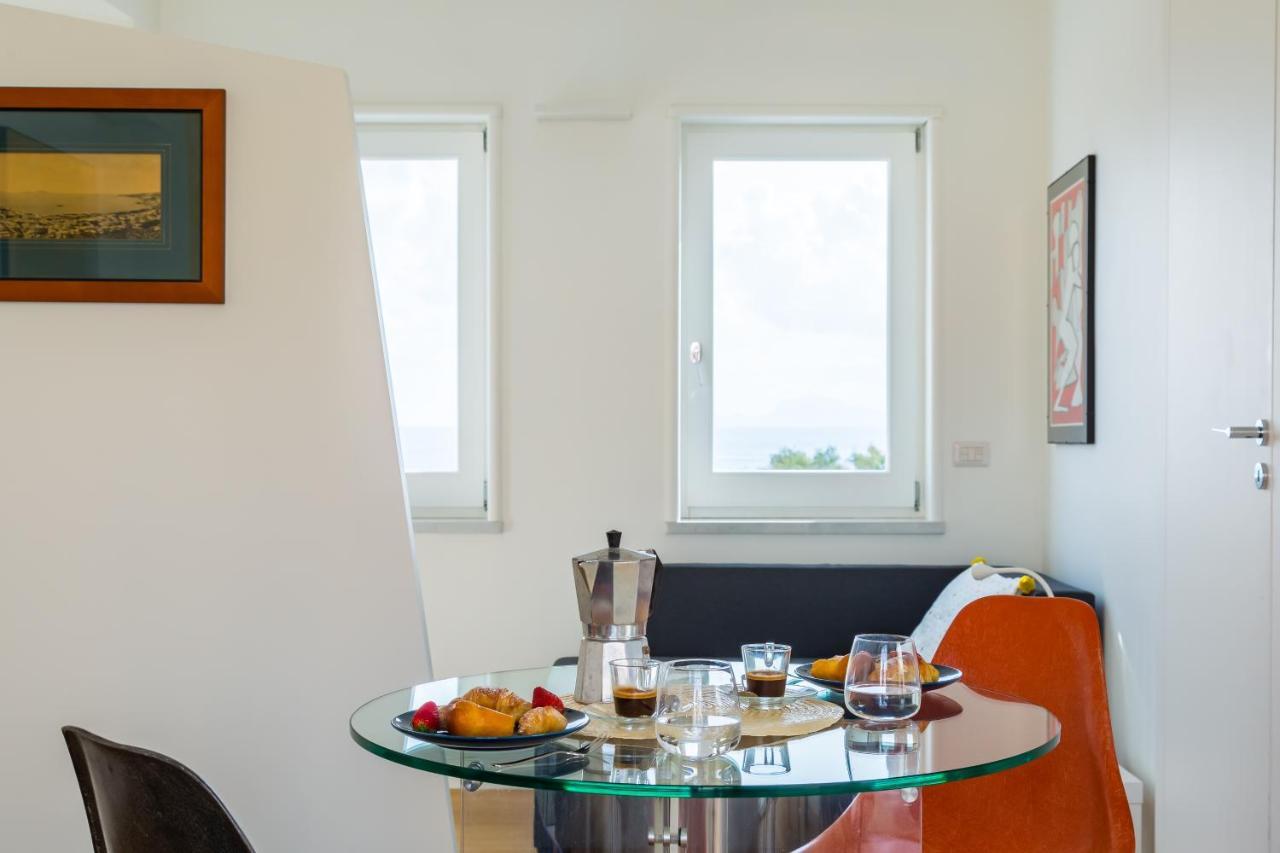 Seaview Terrace 360°& Elegant Loft Apartment เนเปิลส์ ภายนอก รูปภาพ