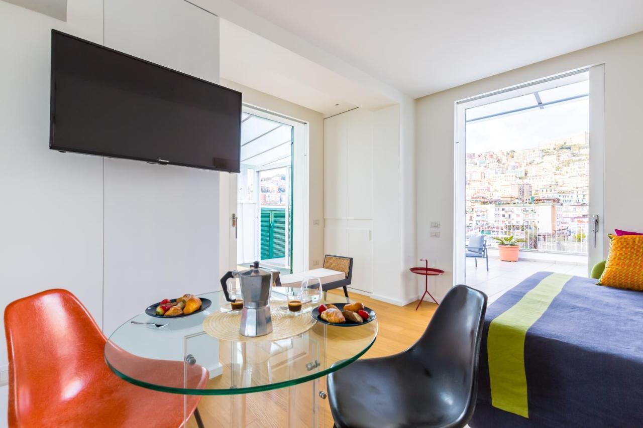 Seaview Terrace 360°& Elegant Loft Apartment เนเปิลส์ ภายนอก รูปภาพ