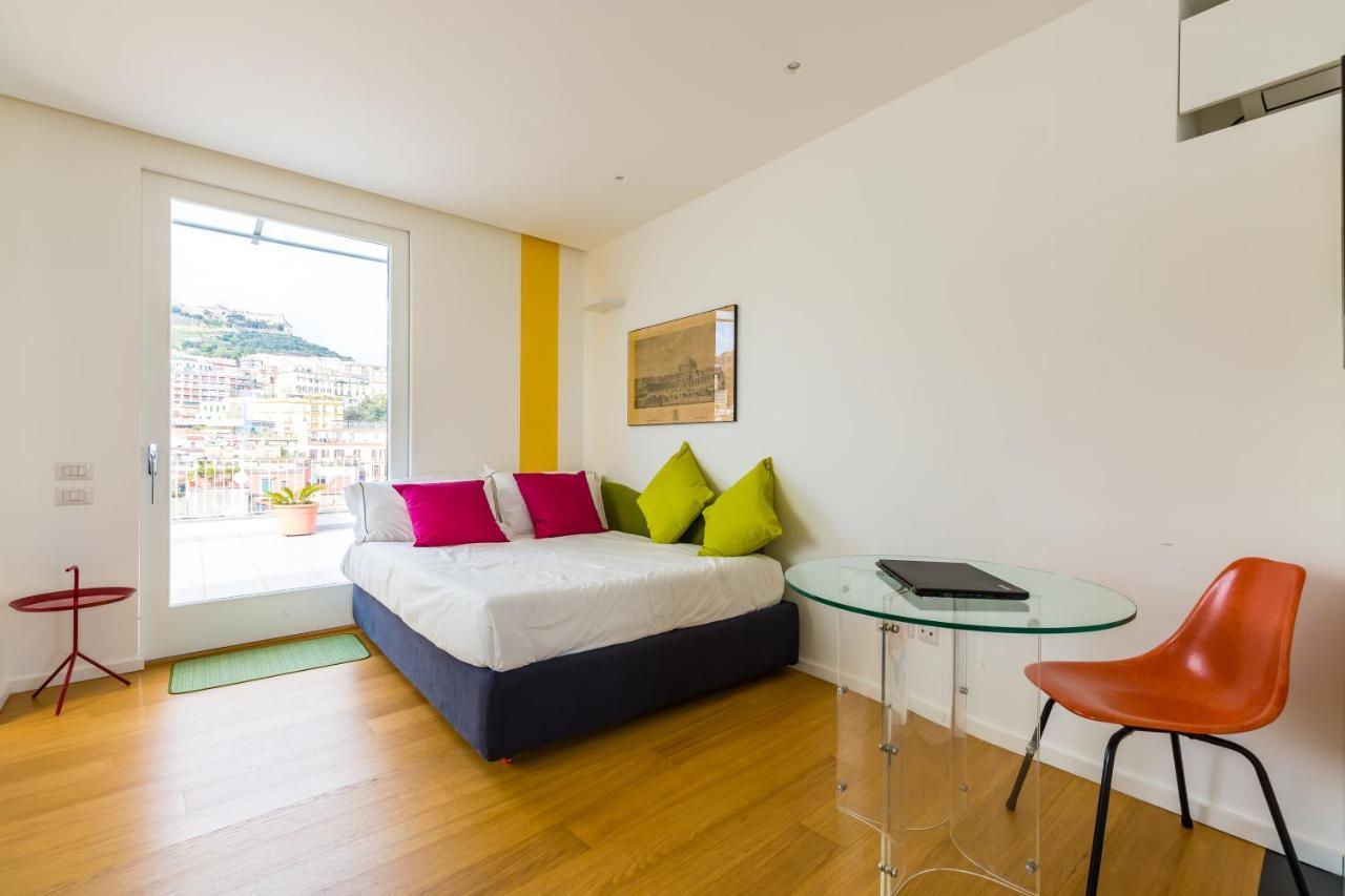 Seaview Terrace 360°& Elegant Loft Apartment เนเปิลส์ ภายนอก รูปภาพ