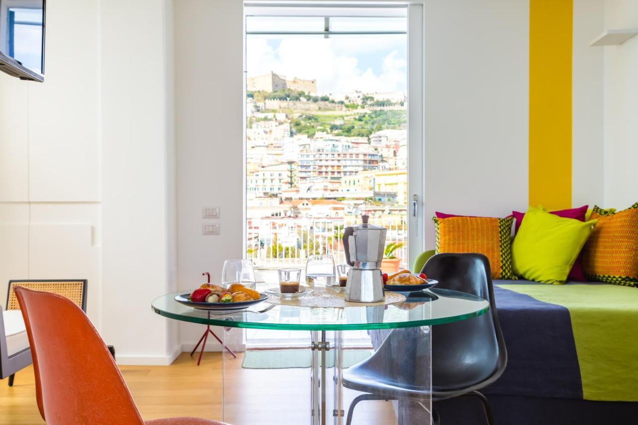 Seaview Terrace 360°& Elegant Loft Apartment เนเปิลส์ ภายนอก รูปภาพ