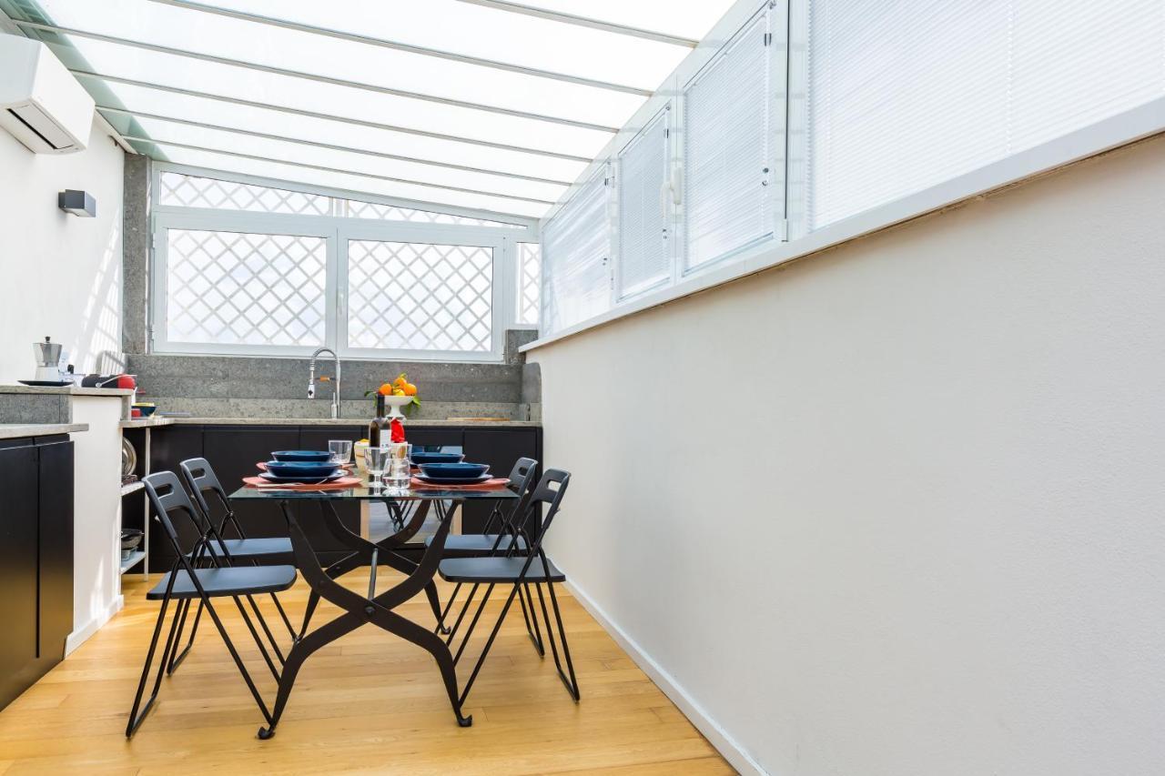 Seaview Terrace 360°& Elegant Loft Apartment เนเปิลส์ ภายนอก รูปภาพ
