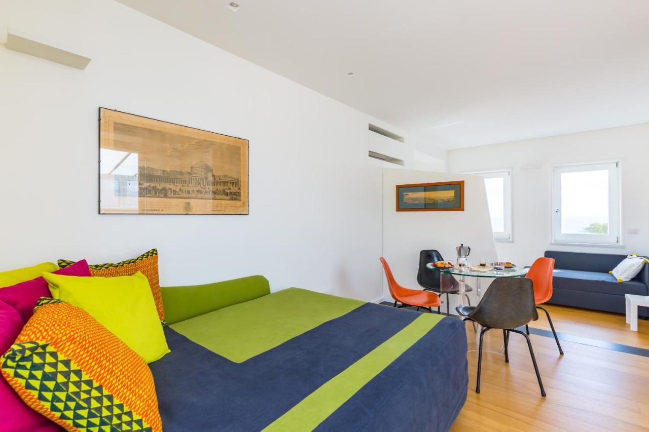Seaview Terrace 360°& Elegant Loft Apartment เนเปิลส์ ภายนอก รูปภาพ